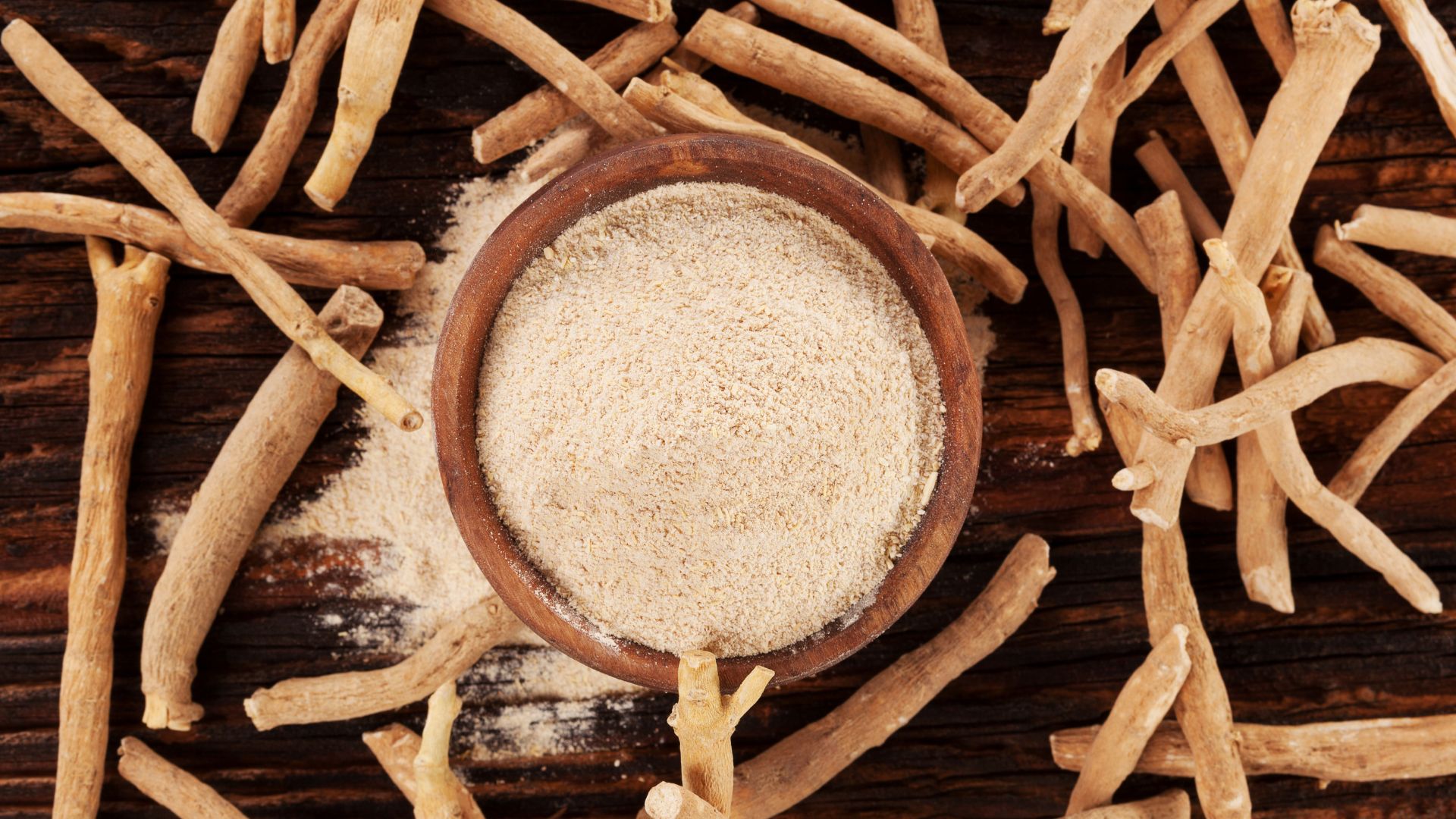 Ashwagandha 8 niesamowitych korzyści dla zdrowia i sylwetki